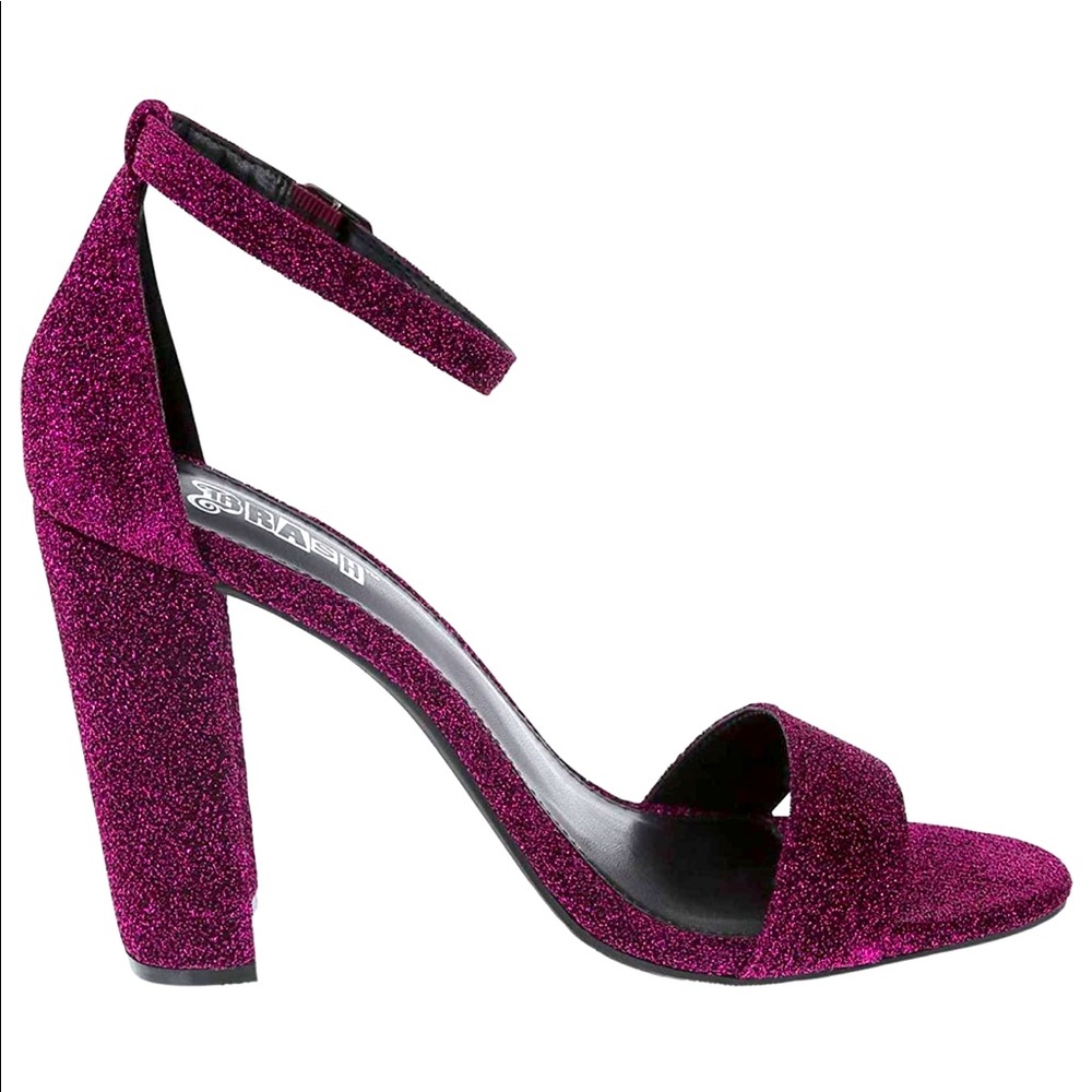 NWT Mauve Glitter Strap Heels